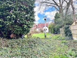 Photo 5- click for photo gallery